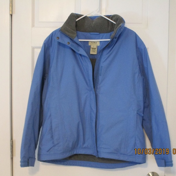L.L. Bean Jackets & Blazers - L.L. BEAN LADIES WINTER ZIP UP COAT